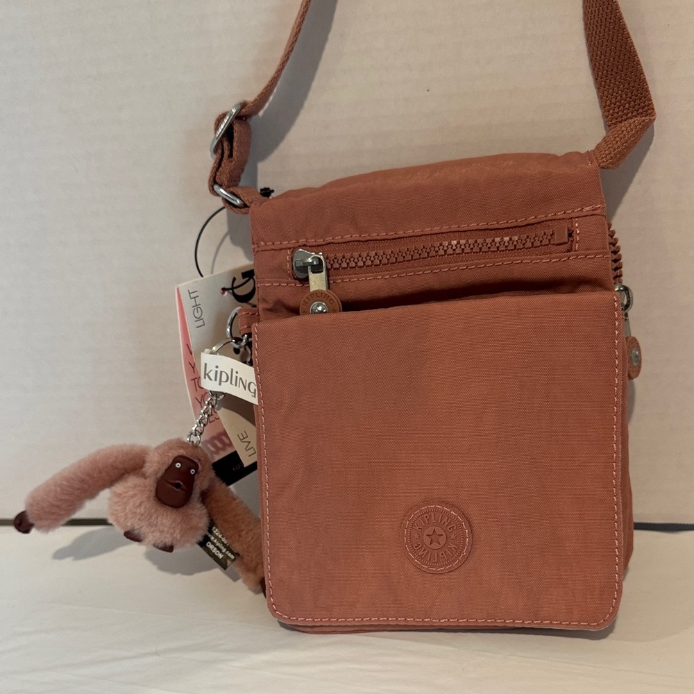 Kipling Men’s Messenger Crossbody Bag in Dusty Rose